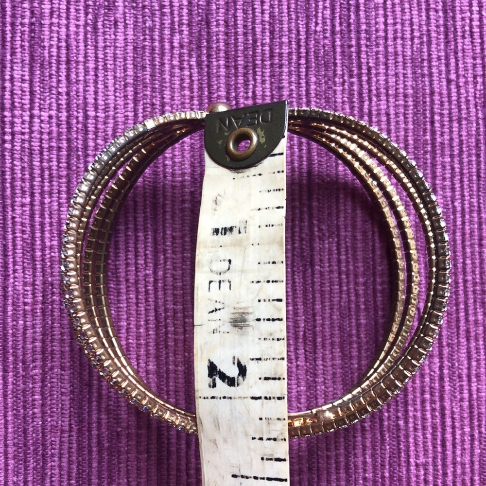 Rhinestone Bracelet OS fits Most NWOT - Picture 6 of 6